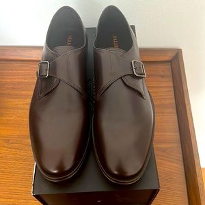 Allen Edmonds NEVER WORN box included Umbria dress shoes in dark brown Size 10.5